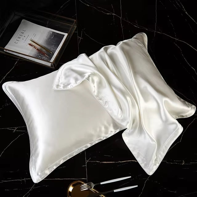 SILK PILLOWCASE